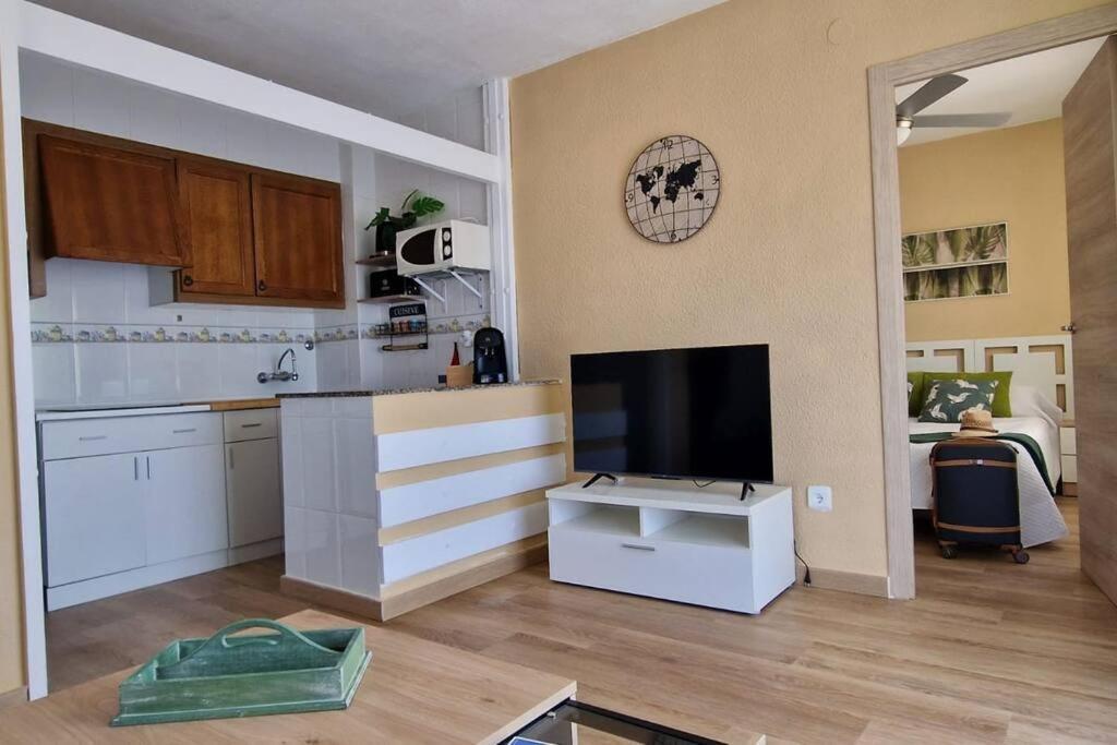 Incredible Seafront With Sunrise And Sunset Views Apartment Benicassim Exterior photo