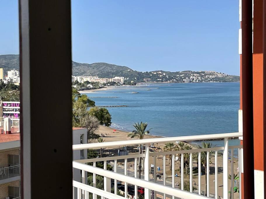 Incredible Seafront With Sunrise And Sunset Views Apartment Benicassim Exterior photo